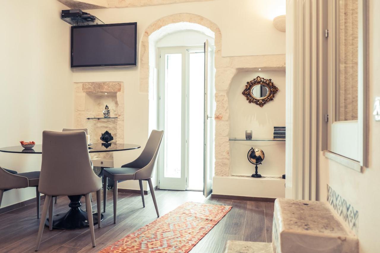 800S Home Luxury Rooms 오스투니 외부 사진