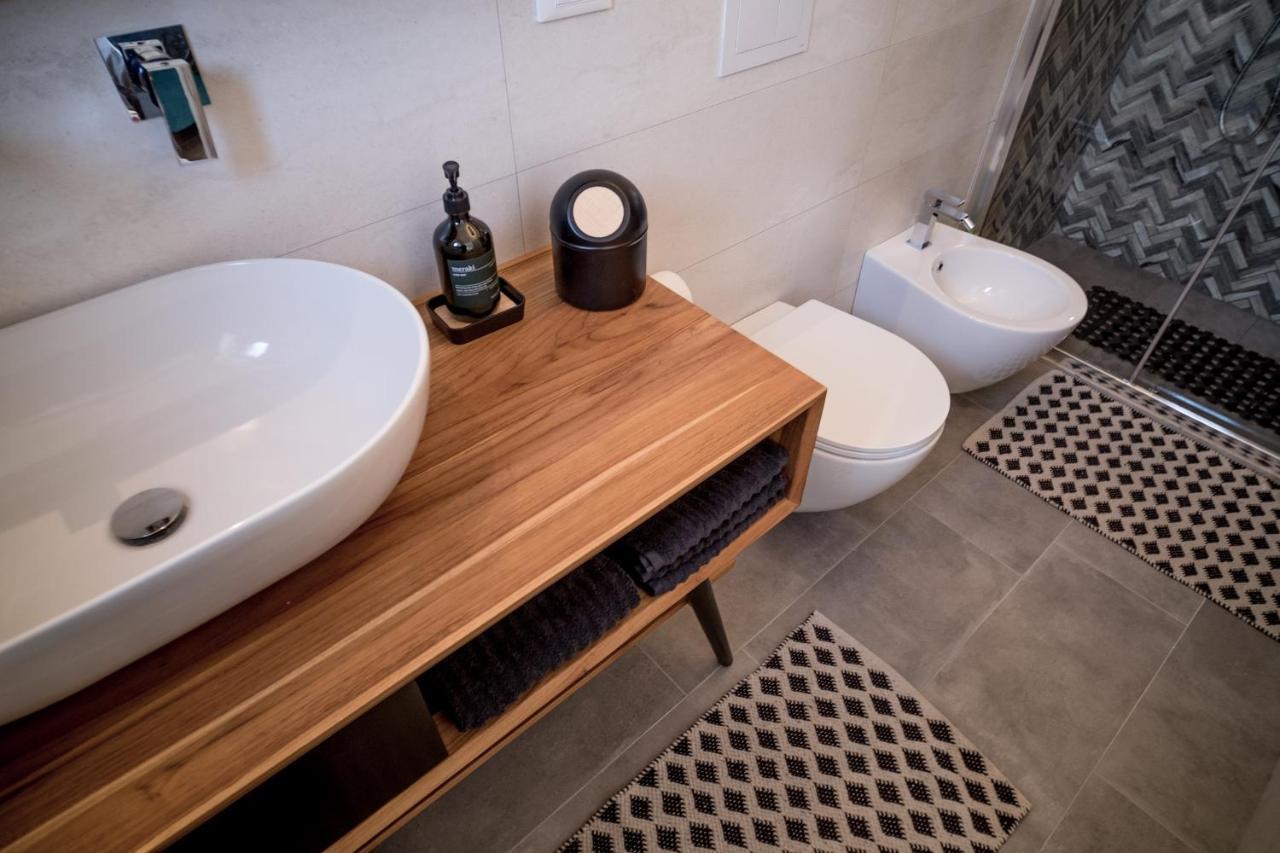 800S Home Luxury Rooms 오스투니 외부 사진